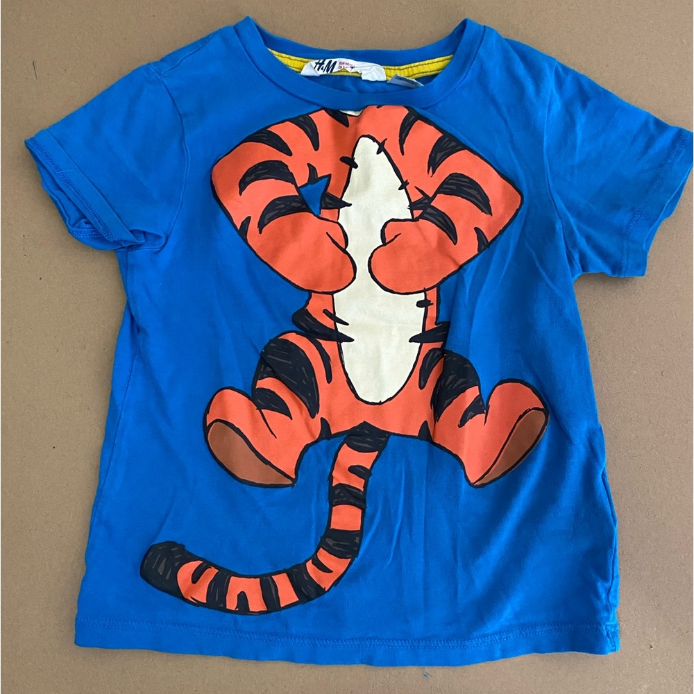 H&MxDisney 2-4Y Tigger Shirt